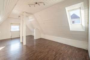 !!! Auch für Kapitalanleger: 121m² / 4,5 Zi. / 2 Bäder / EBK / Balkon / Gartennutzung / Garage !!! – Die vollständige Adresse der Immobilie erhältst du vom Anbieter., 74080 Böckingen, Heilbronn – Vorschaubild 11