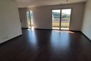 TOP! Innenstadtwohnung mit großer Dachterrasse – Eisenbahnstr. 54, 73207 Plochingen – Vorschaubild 3