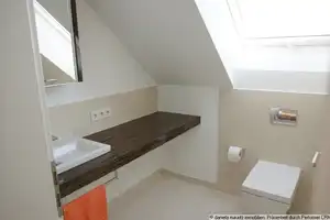 Energiesparendes Passivhaus in familienfreundlicher Lage – München – Vorschaubild 8