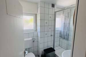 Sofort bezugsfertig: Neu möblierte, 1-Zimmer Küche Bad – Die vollständige Adresse der Immobilie erhältst du vom Anbieter., 76131 Oststadt, Karlsruhe – Vorschaubild 3