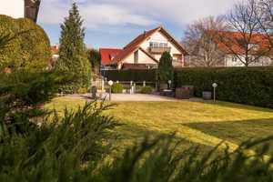 Zuhause ankommen in Beuren an der Aach! Traumhaus auf 2,5 Etagen mit Einliegerwhg. und tollem Garten – Konstanz (Kreis) – Vorschaubild 78