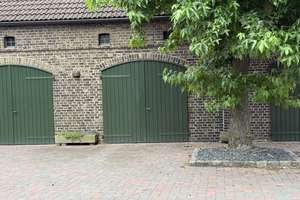 In dieser einzigartigen Wohnung verschmilzt historischer Charme mit zeitgemäßem Wohnkomfort – ein Zu – Die vollständige Adresse der Immobilie erhältst du vom Anbieter., 47229 Friemersheim, Duisburg – Vorschaubild 3
