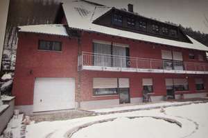 Viel Platz in Neumühle: Großzügiges Haus mit 16 Zimmern und 4 Wohneinheiten. – Waldstraße 82, 66691 Obernheim-Kirchenarnbach – Vorschaubild 2
