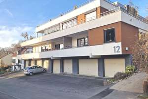 Wie im Penthouse - Top-saniert! + 2 Garagen in Top-Lage von Siegen-Weidenau – Die vollständige Adresse der Immobilie erhältst du vom Anbieter., 57076 Weidenau, Siegen – Vorschaubild 2