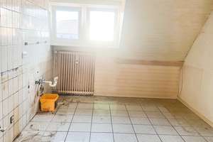 Freiwerdendes Zweifamilienhaus lässt Ihnen einige Möglichkeiten offen – Die vollständige Adresse der Immobilie erhältst du vom Anbieter., 41238 Giesenkirchen-Nord, Mönchengladbach – Vorschaubild 7
