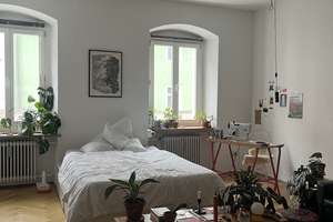 Helle 3-Zimmer-Wohnung im 1. OG in Regensburg-Innenstadt – Die vollständige Adresse der Immobilie erhältst du vom Anbieter., 93047 Innenstadt, Regensburg – Vorschaubild 3