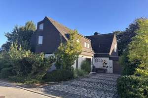 WOHNEN ZWISCHEN DEN FELDERN Wunderschönes freistehendes Ein/Zweifamilienhaus + Ausbaureserve – Die vollständige Adresse der Immobilie erhältst du vom Anbieter., 47800 Verberg, Krefeld – Vorschaubild 1