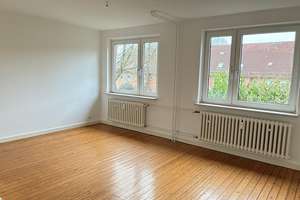 1-Raumwohnung mit großer Küche – Dietrichsdorfer Höhe 3, 24149 Neumühlen-Dietrichsdorf, Kiel – Vorschaubild 1