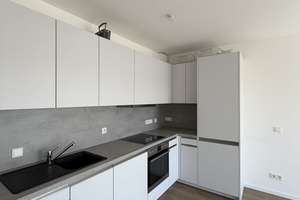 Lichtdurchflutete 3-Raum-Wohnung mit Einbauküche und Balkon – Friedrichstraße 9, 1067 Friedrichstadt, Dresden – Vorschaubild 3
