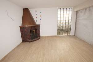 Modernisiertes Architektenhaus mit großer Südterrasse – Die vollständige Adresse der Immobilie erhältst du vom Anbieter., 94315 Ittling, Straubing – Vorschaubild 5