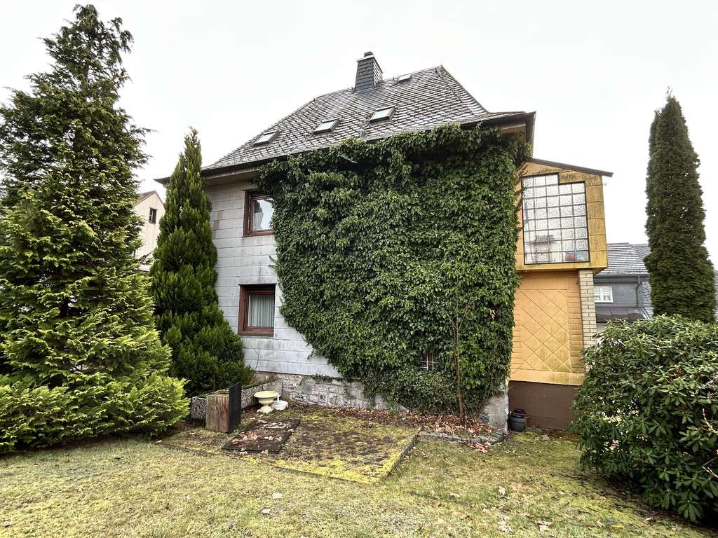 Immobilie in Schwarzenbach a.Wald - Ein-/Zweifamilienhaus in Schwarzenbach am Wald - Bild 3