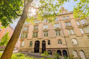 zentral & historisch - charmante & komfortable Altbauwohnung – Die vollständige Adresse der Immobilie erhältst du vom Anbieter., 70180 Lehen, Stuttgart – Vorschaubild 2