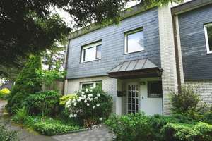 Top-Lage von Leverkusen-Schlebusch: Reihenendhaus mit Garage am Leimbacher Berg !
