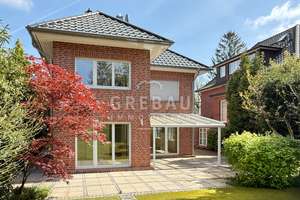 Großes Familienhaus mit Einliegerwohnung, Sauna, Garage und herrlichem Garten