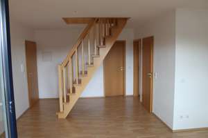 Helle 3-Zimmer-Maisonette mit Dachstudio, Südbalkon in Oldenburg-Ofenerdiek – Provisionsfrei