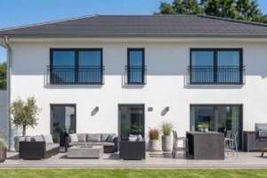 Familienidylle auf parkähnlichem Grundstück - Individueller Neubau