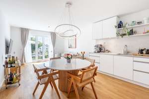 AIGNER - Exklusive Neubauwohnung mit Süd-/ Westbalkon in attraktiver Lage