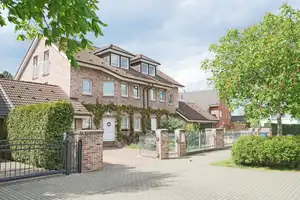 Exklusives Wohnhaus in TOP-Lage – Kornhausstraße 77, 6846 Dessau-Roßlau – Vorschaubild 1