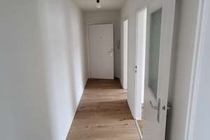 Erstbezug nach Renovierung im ruhigen Mehrfamilienhaus nähe Wochenmarkt – Grashoffstraße 13, 27570 Geestemünde, Bremerhaven – Vorschaubild 6
