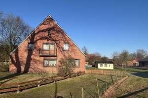 Volksbank Immobilien: Platz für Träume und Familie - riesiges EFH mit Nebengebäuden – Die vollständige Adresse der Immobilie erhältst du vom Anbieter., 27404 Rhade – Vorschaubild 3
