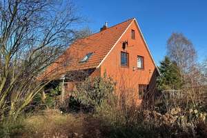 Modernisiertes Einfamilienhaus mit großem Grundstück am Feldrand! – Die vollständige Adresse der Immobilie erhältst du vom Anbieter., 29553 Bienenbüttel – Vorschaubild 1