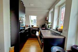neuwertige Wohnung mitten im Westen, Penthouse, Blick über Stuttgart – Reuchlinstr. 31, 70176 Rotebühl, Stuttgart – Vorschaubild 9