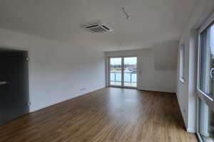 Modernes Wohnen auf zwei Ebenen – klimatisierte 4-Zimmer-Maisonettewohnung mit EBK und Südbalkon – Meinstraße 4a, 38448 Vorsfelde, Wolfsburg – Vorschaubild 5