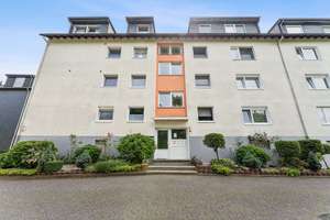 Viel Platz zum Leben: 5-Zimmer-Wohnung mit Balkon u. Stellplatz in RS-Lüttringhausen – Die vollständige Adresse der Immobilie erhältst du vom Anbieter., 42899 Dörrenberg, Remscheid – Vorschaubild 13