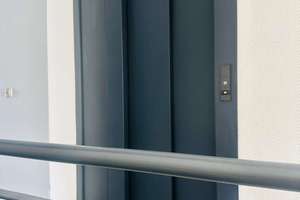 möbliert 3-Zi in Pankow + Tiefgarage - mindestens 1 max. 2 Jahre | Wannen-Bad | EBK | Balkon | LIFT – Vienweg 114, 13127 Französisch Buchholz, Berlin – Vorschaubild 12