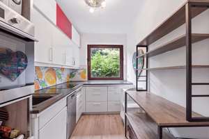 Alt-Rahlstedt: Helle 4-Zimmer-Erdgeschosswohnung mit Terrasse und viel Grün – ideal für Familien – 22149 Rahlstedt, Hamburg – Vorschaubild 4