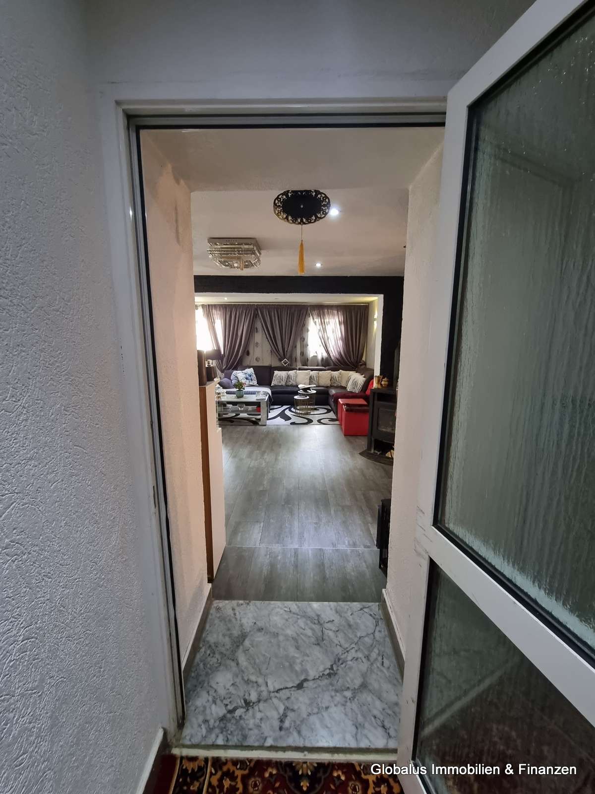 Immobilie in Lengenfeld - *Schönes Einfamilienhaus (Mehrgenerationenhaus) mit viel Platz* - Bild 18