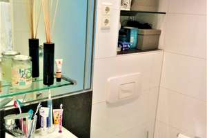 Moderne gepflegte 2-Zimmer-Wohnung mit Balkon und EBK in Düsseldorf-Golzheim – Am Bonneshof 7, 40474 Golzheim, Düsseldorf – Vorschaubild 16