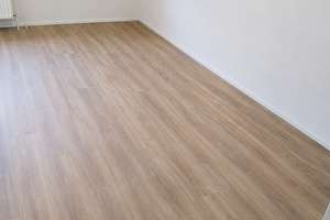 4-Zimmer-Wohnung nach Renovierung – Gelsenkirchen-Rotthausen, Schonnebecker Str. 121 – Schonnebecker Str. 121, 45884 Rotthausen, Gelsenkirchen – Vorschaubild 4