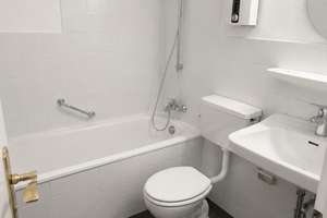 *WIR RENOVIEREN FÜR SIE* - 2 Zimmer Apartment mit Balkon in DU Meiderich! – Siegfriedstr. 30, 47137 Mittelmeiderich, Duisburg – Vorschaubild 12