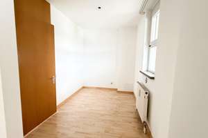 Betreutes Wohnen mit Dachterrasse: Weitblick über den Stadtwald, bezugsfertig und provisionsfrei – Rehhofstr. 142, 90482 Laufamholz, Nürnberg – Vorschaubild 11