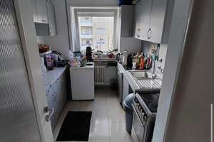 Wohnung mit Zukunft – Gepflegte 3-Zimmer-Wohnung mit Loggia in Ingolstadt – Die vollständige Adresse der Immobilie erhältst du vom Anbieter., 85057 Nordwest, Ingolstadt – Vorschaubild 4