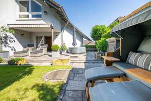 Kombination aus Gartenparadies und Traumhausfaktor in gehobener Nachbarschaft – Kadenbach, Westerwaldkreis, 56337 Westerwaldkreis – Vorschaubild 2