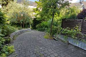 Einmalig: 7 Zimmer für die große Familie – Die vollständige Adresse der Immobilie erhältst du vom Anbieter., 40595 Hellerhof, Düsseldorf – Vorschaubild 25