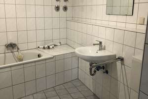 Moderne 2 Raum-Whg. inkl. Balkon, Wohnzimmer, Küche, Diele, großes Bad. – Philippstr. 9, 45327 Stoppenberg, Essen – Vorschaubild 12