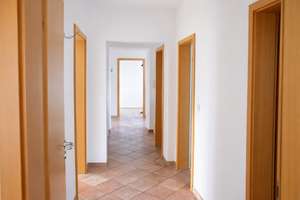 Großzügiges Einfamilienhaus mit traumhaften Grundstück in Bestlage von Neusäß – Nähe Uniklinikum – Sonnenstraße 28, 86356 Bärenkeller, Augsburg – Vorschaubild 11