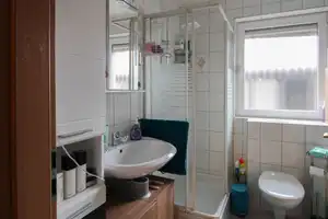 Renoviertes 3-Familienhaus in Untersiemau/Haarth als Kapitalanlage – Coburg (Kreis) – Vorschaubild 8
