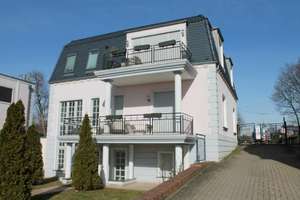 Diffiziles Freistehendes Haus in einer WEG am Großen Müggelsee 