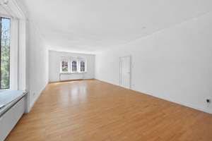 Denkmalgeschütztes Wohnhaus mit Charme auf großzügigem Grundstück – Die vollständige Adresse der Immobilie erhältst du vom Anbieter., 51069 Dellbrück, Köln – Vorschaubild 3