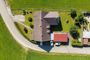 Wohnen, Arbeiten, Vermieten – Alte Hofstelle mit 3 Wohneinheiten auf über 1.000 m² Grundstück – Die vollständige Adresse der Immobilie erhältst du vom Anbieter., 85457 Wörth – Vorschaubild 2