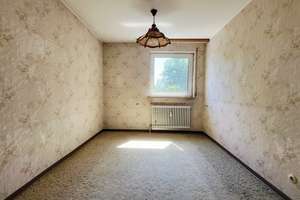 Geräumige 3-Zimmer Wohnung in zentrumsnaher und ruhiger Lage – Die vollständige Adresse der Immobilie erhältst du vom Anbieter., 71254 Ditzingen – Vorschaubild 4