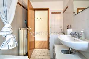 MÖBLIERT - GEMÜTLICH und KOMPAKT - 2 Zimmer und PKW-Stellplatz nahe des Erwin-Schöttle-Platzes – Die vollständige Adresse der Immobilie erhältst du vom Anbieter., 70199 Heslach, Stuttgart – Vorschaubild 12