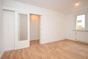 Umfassend modernisierte 2-Zimmer-Wohnung in begehrter Südstadt-Lage! – Die vollständige Adresse der Immobilie erhältst du vom Anbieter., 30169 Südstadt, Hannover – Vorschaubild 4