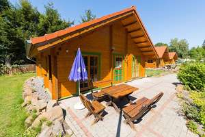 Wohnungen - Ferienhäuser – Saalbereiche - Gastroküche im Grünen in Ilbeshausen-Hochwaldhausen – Die vollständige Adresse der Immobilie erhältst du vom Anbieter., 36355 Grebenhain – Vorschaubild 3