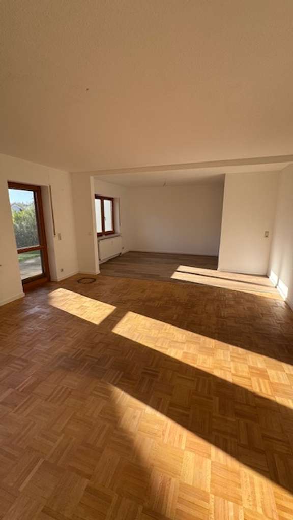 Immobilie in Lehrensteinsfeld - 3,5-Zimmer Erdgeschosswohnung mit Garten in Lehrensteinsfeld - Bild 2