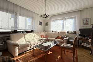 KAPITALANLAGE: Zweifamilienhaus mit ausgebautem DG, Balkon, Terrasse, großem Garten und Garage – Die vollständige Adresse der Immobilie erhältst du vom Anbieter., 76139 Hagsfeld, Karlsruhe – Vorschaubild 7